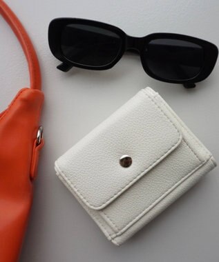 WEGO フラップミニウォレット オフホワイト