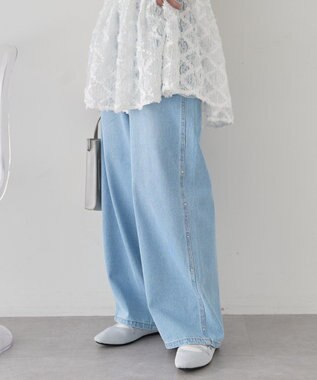 earth music&ecology スタッズデニムパンツ