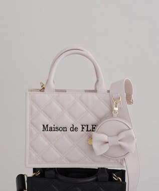 Maison de FLEUR ミニポーチ付きキルティングトートバッグ