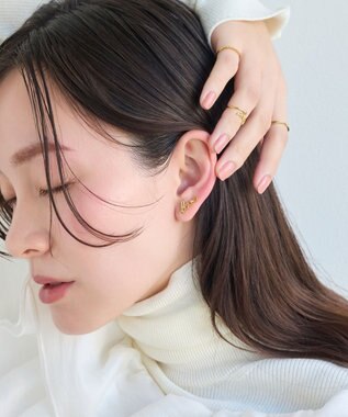 Phoebe ラッキーレターピアス&イヤリング(ラブ)/片耳 ゴールド