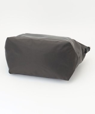 Y'SACCS ナイロン×リサイクルレザー　コンビマルチトート グレー