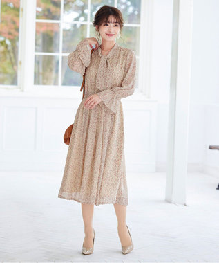 Tiaclasse 【洗える】程良い透け感のプリントボウタイワンピース アイボリー