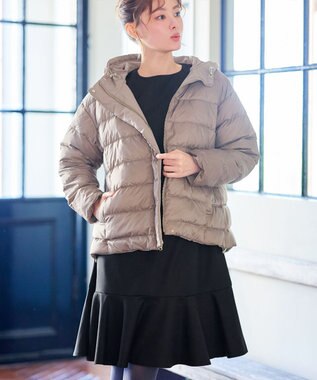 Tiaclasse L 裾フレアパフスリーブワンピース ブラック