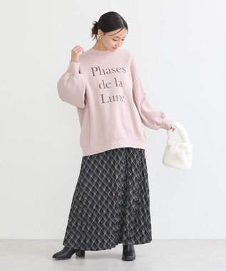 earth music&ecology Ｐｈａｓｅｓ　ｄｅ　ｌａ　Ｌｕｎｅルーズスウェット Pink