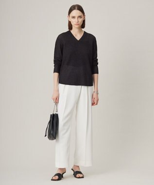 ICB 【洗える】 ペーパーブレンドシャインニット Vネックプルオーバー チャコール系