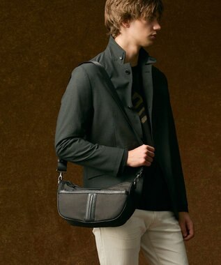  【軽量/撥水素材】インターレースハーフムーンバッグ