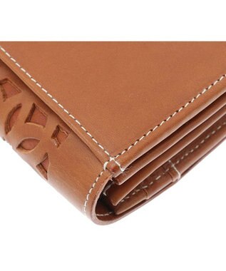 genten カットワーク フラップ長財布 チャ