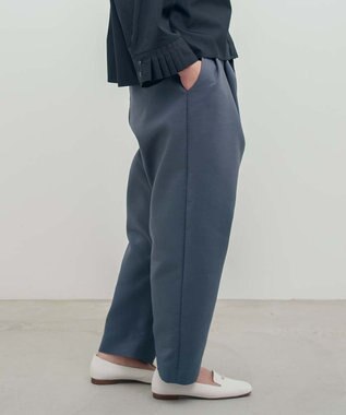 muuc トリプルクロス タックパンツ｜軽くてふっくらした三重織り生地・セットアップ可能 グレー