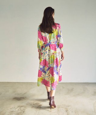 GRACE CONTINENTAL フラワープリントテーラーワンピース ピンク