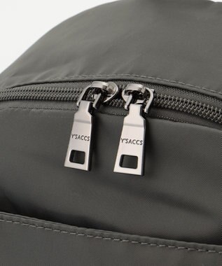 Y'SACCS 【Y’SACCS vous et】サイドジップデイパック ダークグレー