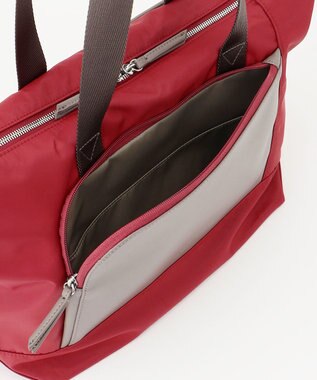 Y'SACCS ナイロン×リサイクルレザー　コンビマルチトート ワイン