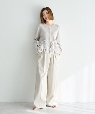 YECCA VECCA パール釦ラッフルカーディガン Gray Beige
