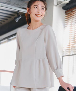 Tiaclasse 【ダブルクロス】パフスリーブペプラムチュニックブラウス グレージュ