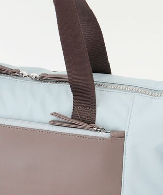 Y'SACCS ナイロン×リサイクルレザー　コンビマルチトート ライトブルー