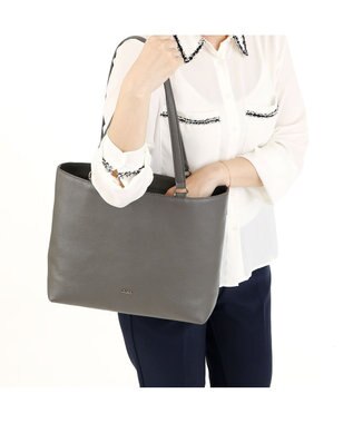 IBIZA リンピード　牛革　セミショルダーバッグ グレー