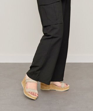 INTER-CHAUSSURES 【ITALIAN SHOEMAKERS】ラインストーンリボン厚底サンダル ベージュ