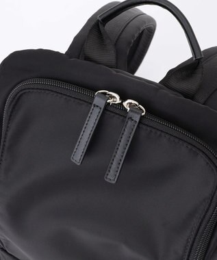 ICB 【4/3-4/19期間限定・受注生産】選べるチャーム 8ポケットナイロンリュック カスタマイズ ファー白&フェイクレザーロープ白