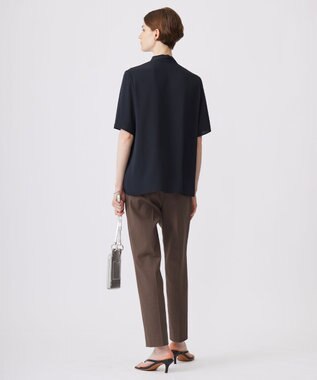 ICB L 【接触冷感・UVケア・速乾・洗える】BackSatinAmunzen 5分袖Vネックボウタイブラウス ネイビー系