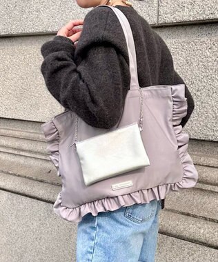 LA BAGAGERIE LA BAGAGERIE×chiyo ポーチ付きフリルエコバッグ シルバー