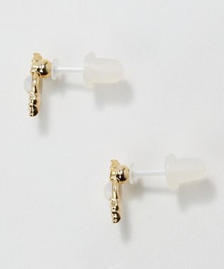 Phoebe <オンワード限定セット>金属アレルギー対応クイーンパールビジューセラミックポストピアス×クロスカーブパールビジューブローチ ホワイト