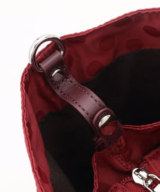 Y'SACCS ドットジャガードポーチ付きトートバッグ ワイン