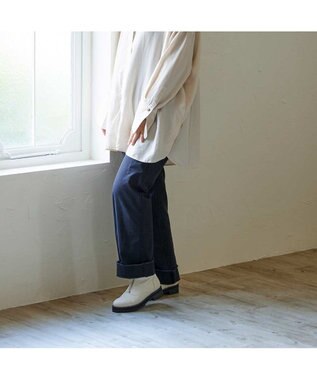 ing <ing>【サスティナブルシリーズ】タンクソールフロントジップブーツ ホワイト