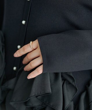 YECCA VECCA パール釦ラッフルカーディガン Black