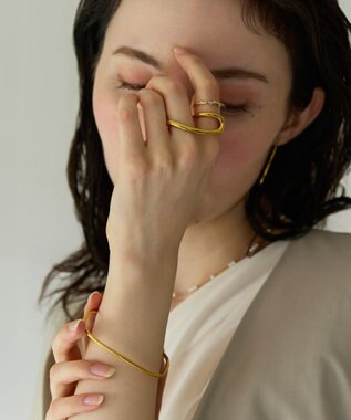 Phoebe 〈金属アレルギー対応〉ドットリング　ゴールド　ステンレス ゴールド