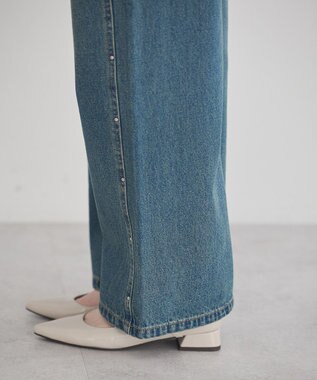 earth music&ecology スタッズデニムパンツ Medium Indigo