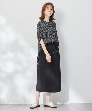 ANY 【洗濯機可】プリントブラウス ネイビーベース