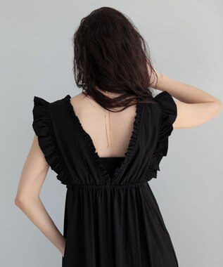 Green Parks ■ＥＳＣＡＲ　フリルＶネックワンピース Black