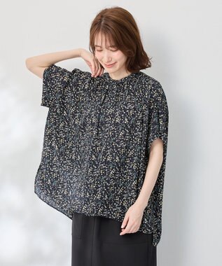 ANY 【洗濯機可】プリントブラウス ネイビーベース