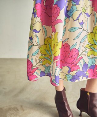 GRACE CONTINENTAL フラワープリントテーラーワンピース ピンク