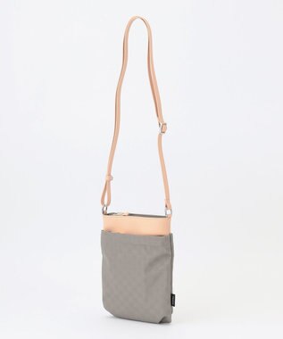 Y'SACCS Polka Dots　タックラウンドショルダー グレージュ