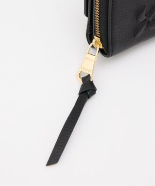 russet 【2025AW新作】エンボスモノグラム三つ折りウォレット(SO-433) Black