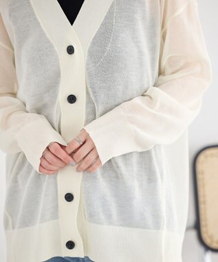 earth music&ecology シアーＶネックカーディガン Off White
