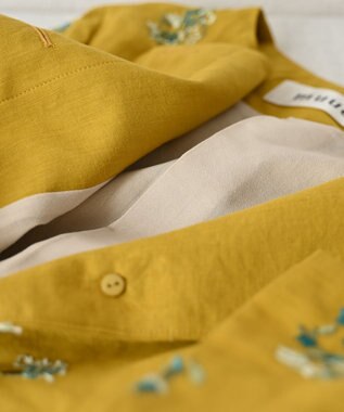 muuc 〈コットン×リネン〉〈高品質なドライタッチ生地〉〈遠州織物の工場で織られた上質なコットン生地〉野小花刺繍 ノーカラージャケット イエロー