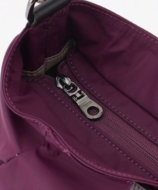 Y'SACCS 【ナイロンタフタ】トラベルショルダー パープル