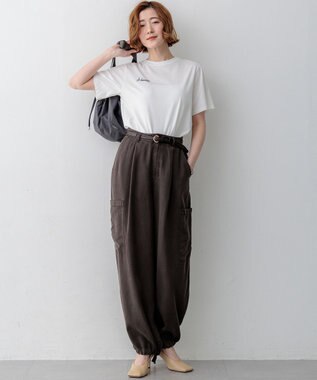 23区 【先行予約】バック刺繍 メッセージロゴ Tシャツ ホワイト系