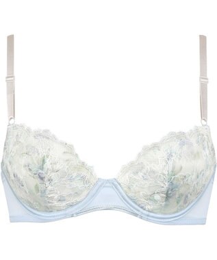 Wing 【マッチミーブラ】　ブラがわたしに合わせてくれる　バストの左右差や個々のバストの状態に柔軟に対応　ウイング／ワコール　KB2002 サックス