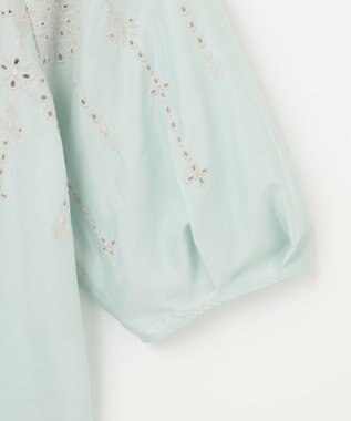 自由区 S 【カタログ掲載・洗える】エンブロイダリーローン ブラウス アクア×ベージュ