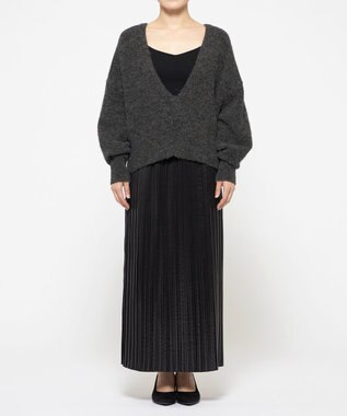 uncrave アルパカニット 深Vネック トップス（uncrave WHITE） チャコール