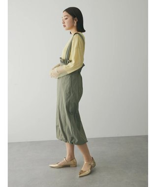 Green Parks armonia. サスペンダー付きスカート Khaki