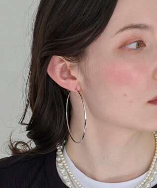 Phoebe ビッグサークルフープピアス  シルバー シルバー