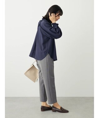 Green Parks スタンドフリルボウタイブラウス Navy