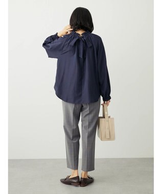 Green Parks スタンドフリルボウタイブラウス Navy