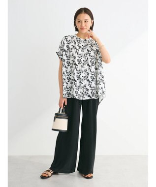 Green Parks アソート柄さらっとレーヨンブラウス Off White