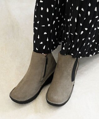 Pointer 本革超軽量サイドゴアショートブーツ グレー(ヌバック)