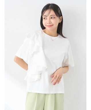 earth music&ecology アシメフリルプルオーバー Ivory