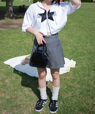 WEGO スターロゴ半袖ジップパーカー ホワイト